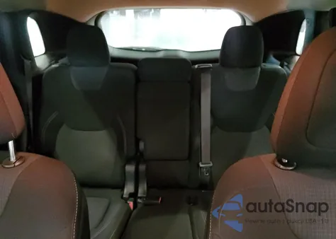 2017 Jeep Cherokee Latitude z USA, uszkodzony, nr VIN 1C4PJMCB9HW635016